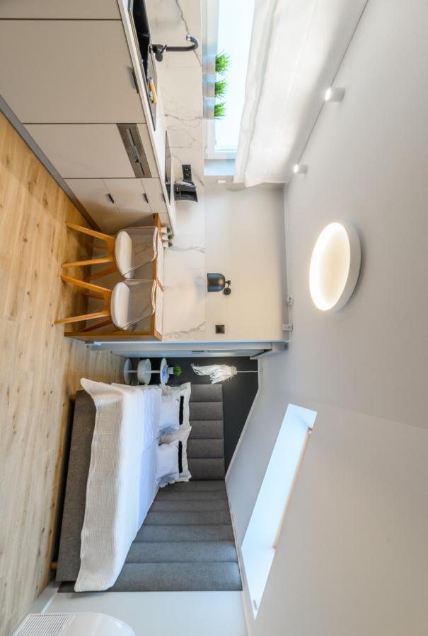 Piernikowe Apartamenty Торунь Экстерьер фото