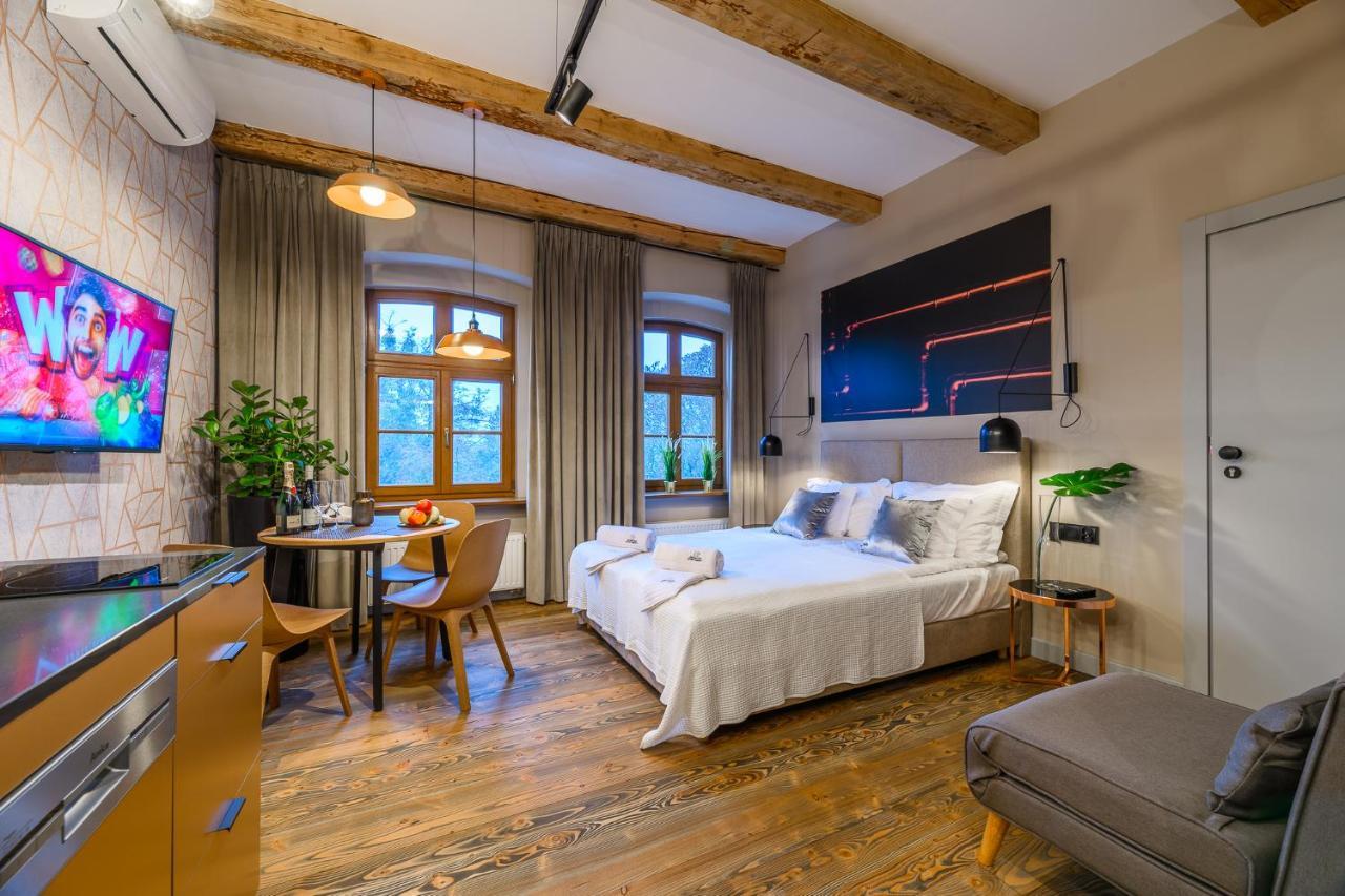 Piernikowe Apartamenty Торунь Экстерьер фото