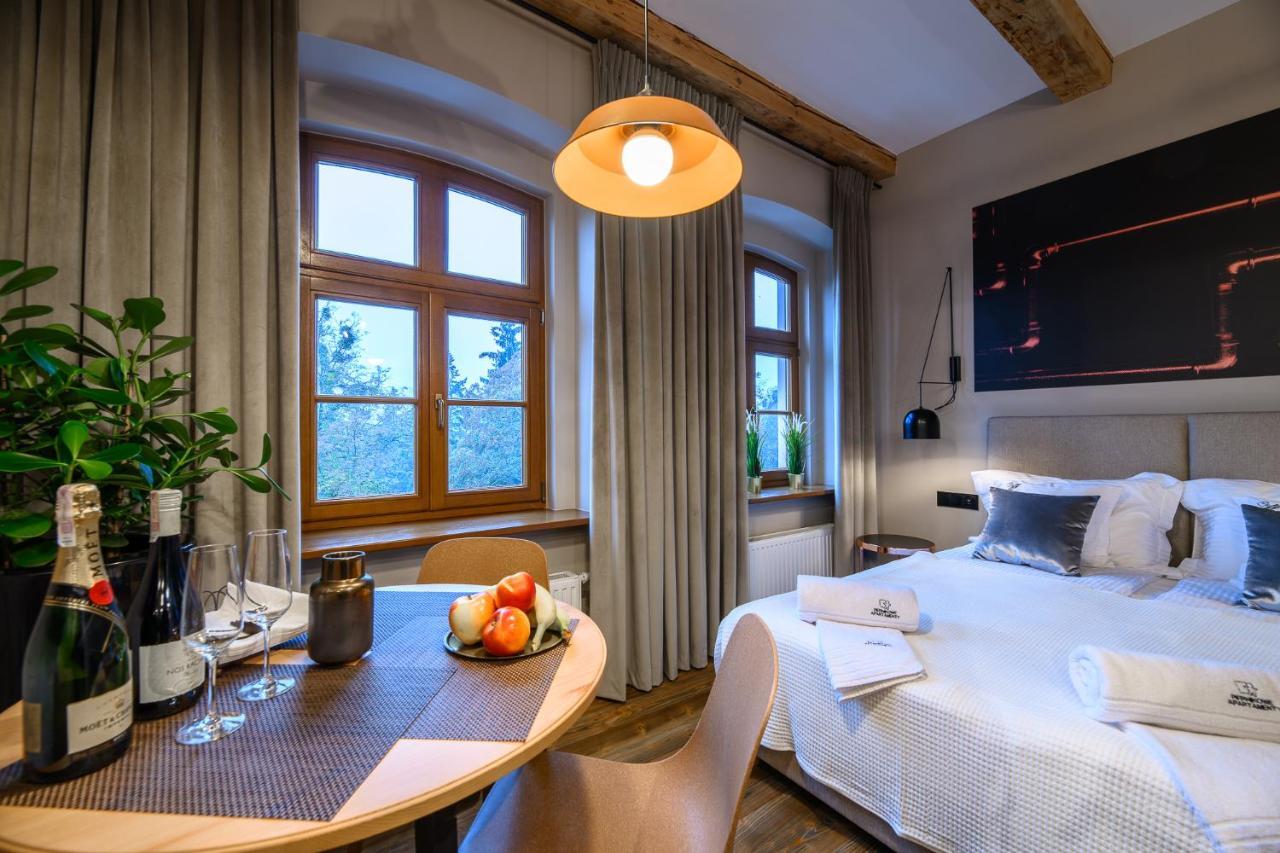 Piernikowe Apartamenty Торунь Экстерьер фото