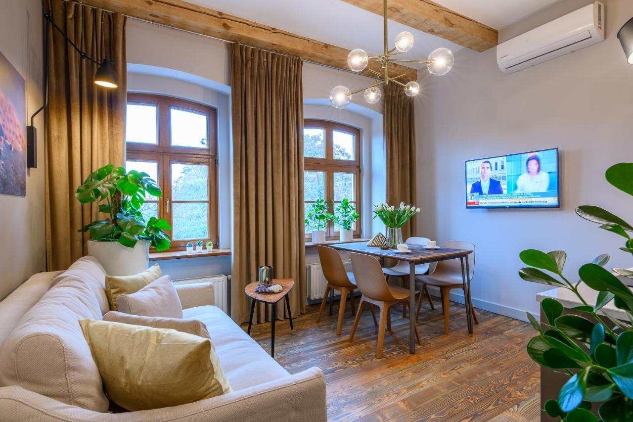 Piernikowe Apartamenty Торунь Экстерьер фото